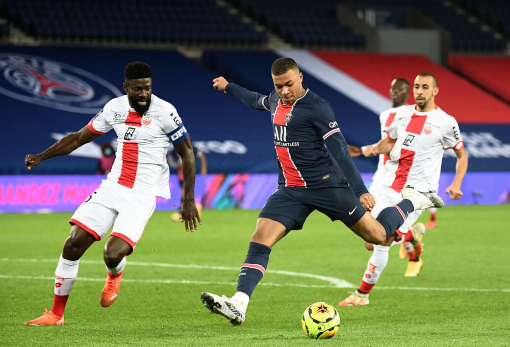 爱游戏在线-包含丹麦蓝白在主场击败第戎，继续领跑法甲积分榜的词条