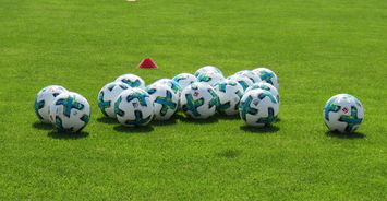 爱游戏tv-恩菲尔德全力冲击冠军，关键球员备战状态受关注