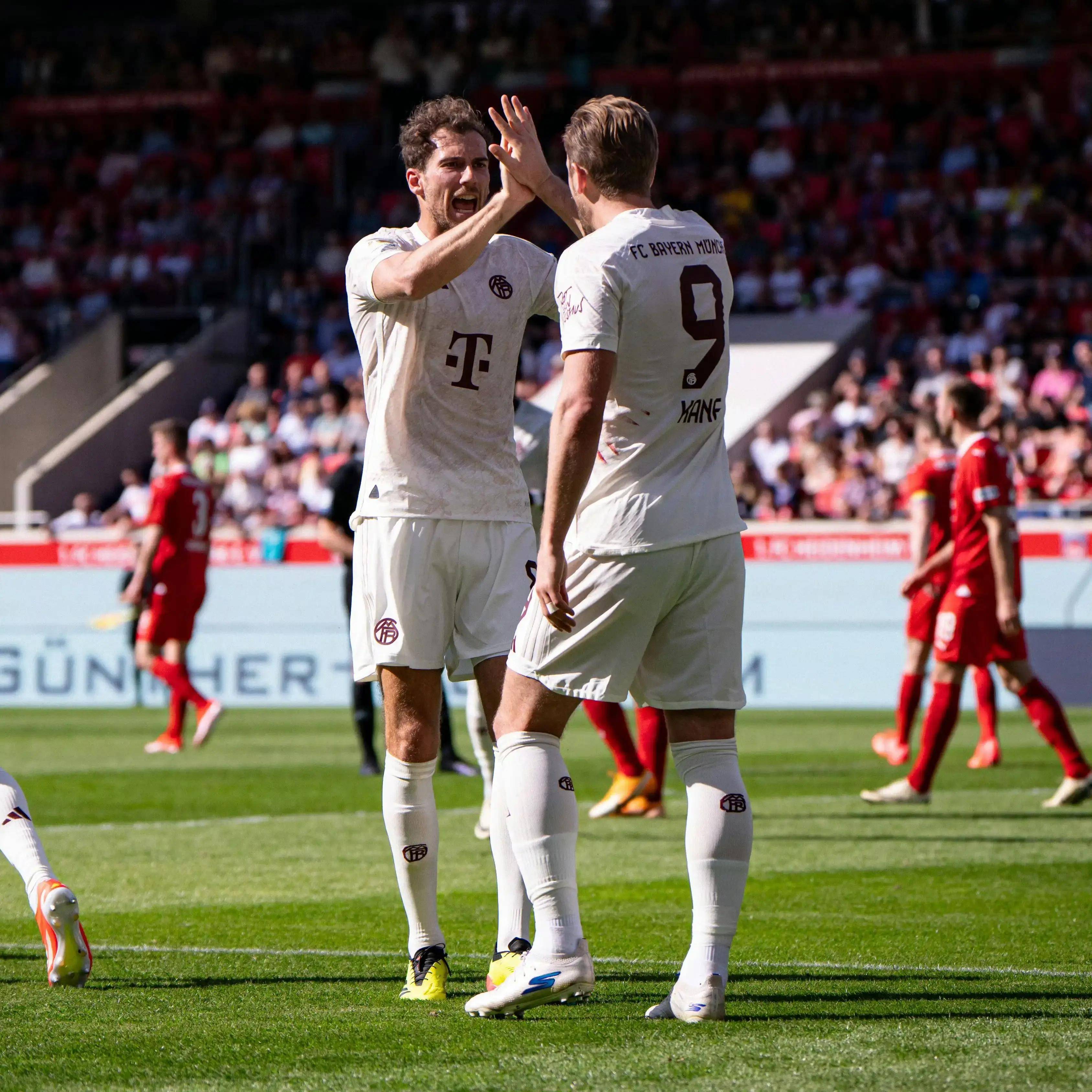 爱游戏在线-足球场上风云突变，胜利属于实力派选手的简单介绍