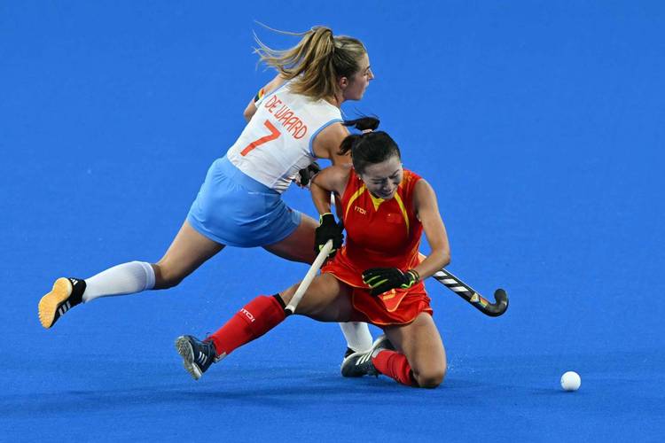 包含荷兰女子曲棍球队碾压对手,力夺小组第一的词条 包含荷兰女子曲棍球队碾压对手,力夺小组第一的词条