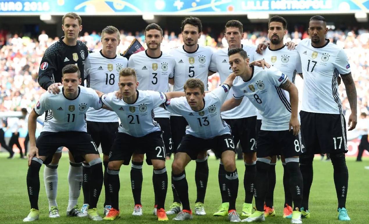 爱游戏tv-欧洲豪强交锋，足球盛事引爆热潮