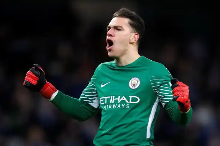 包含改写：韩国豪强在国际赛场上大放异彩的词条