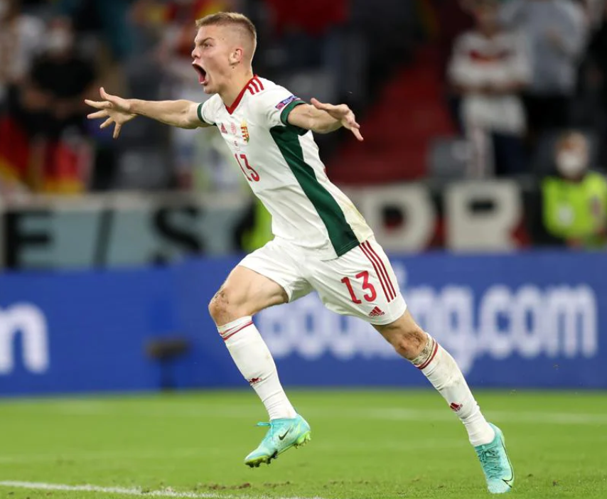 爱游戏体育-包含法国轻松晋级，匈牙利虚悬出局的词条