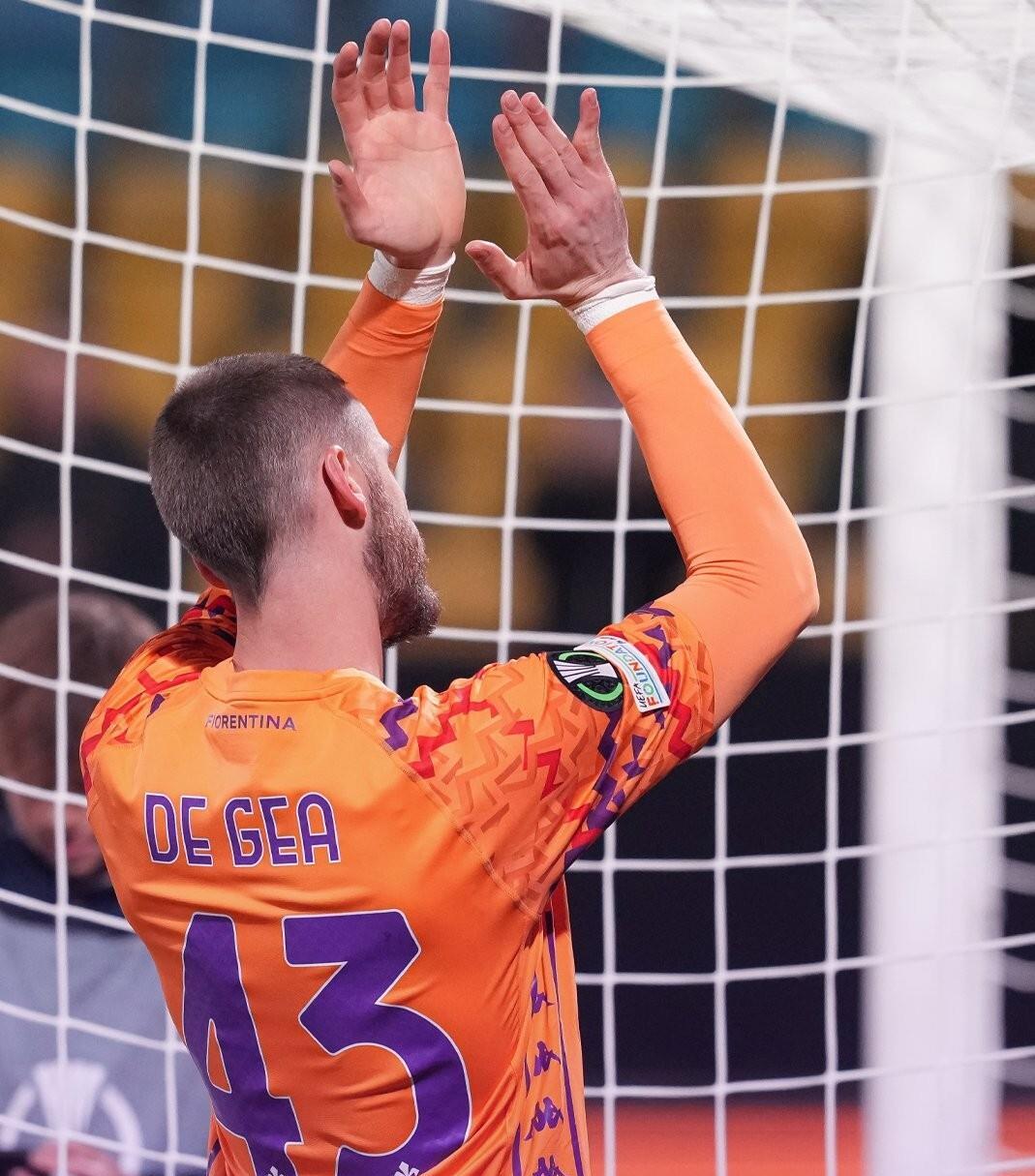 佛罗伦萨客场战胜帕尔马，提升排名的简单介绍