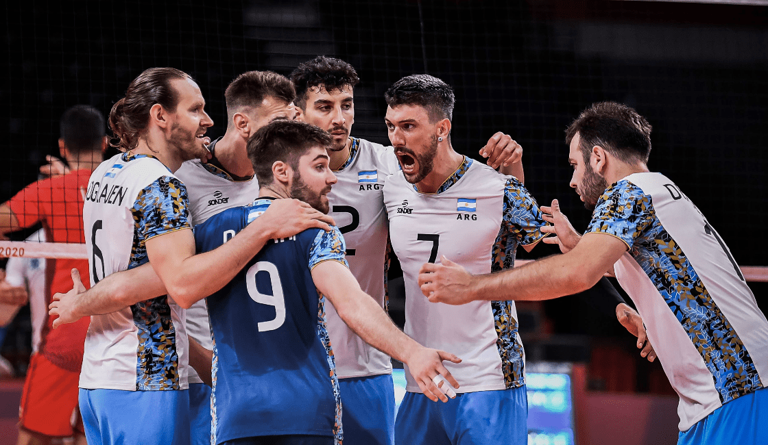 关于勒沃库森横扫阿根廷，孔蒂统治全场的信息