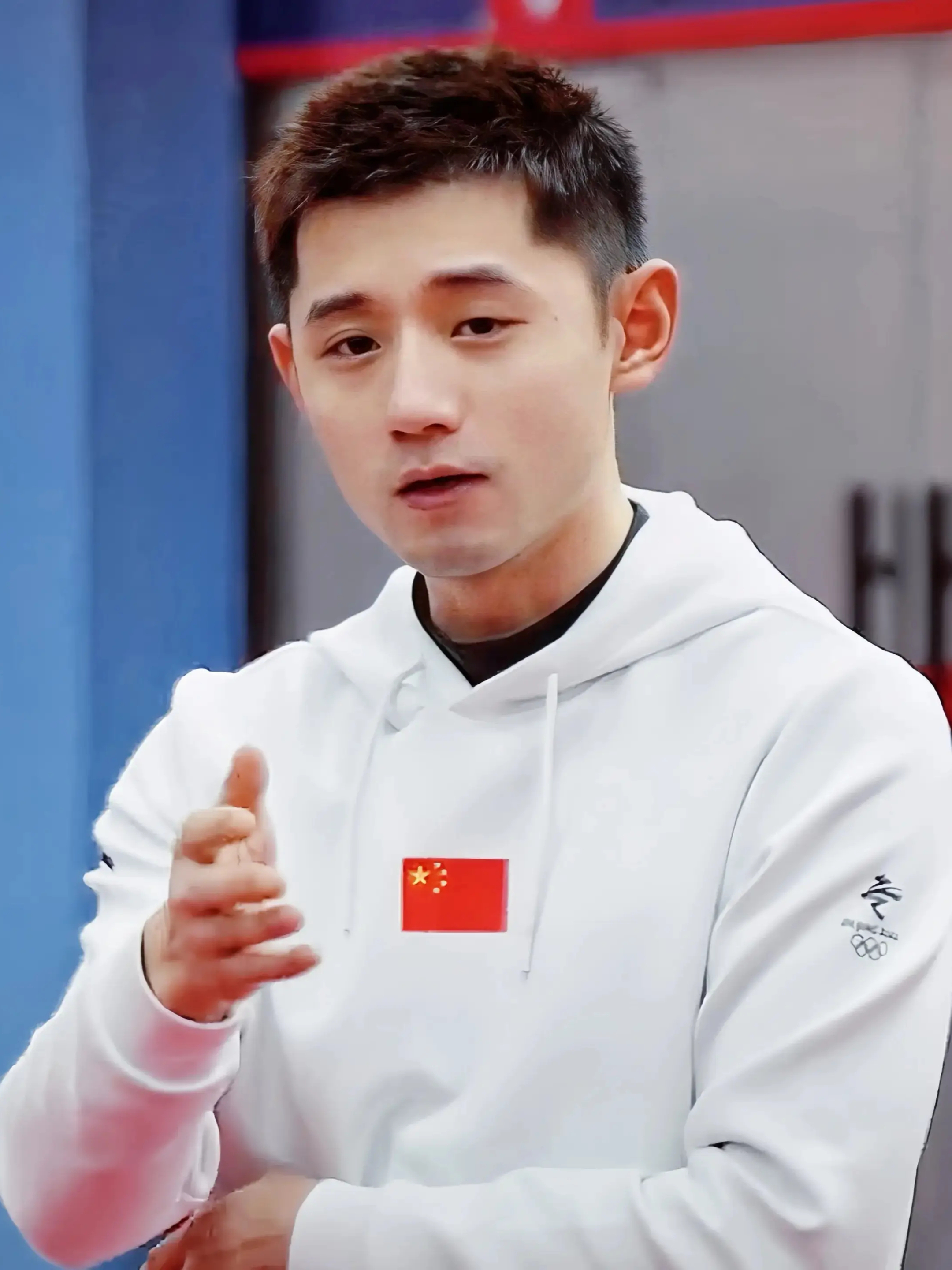 爱游戏官方-中国乒乓球队碾压法国乒乓球队，张继科三分雨点燃全场的简单介绍