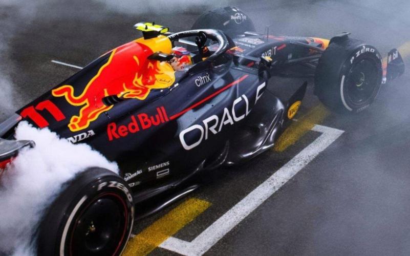 红牛二队翻盘红牛车队，拉塞尔关键制胜