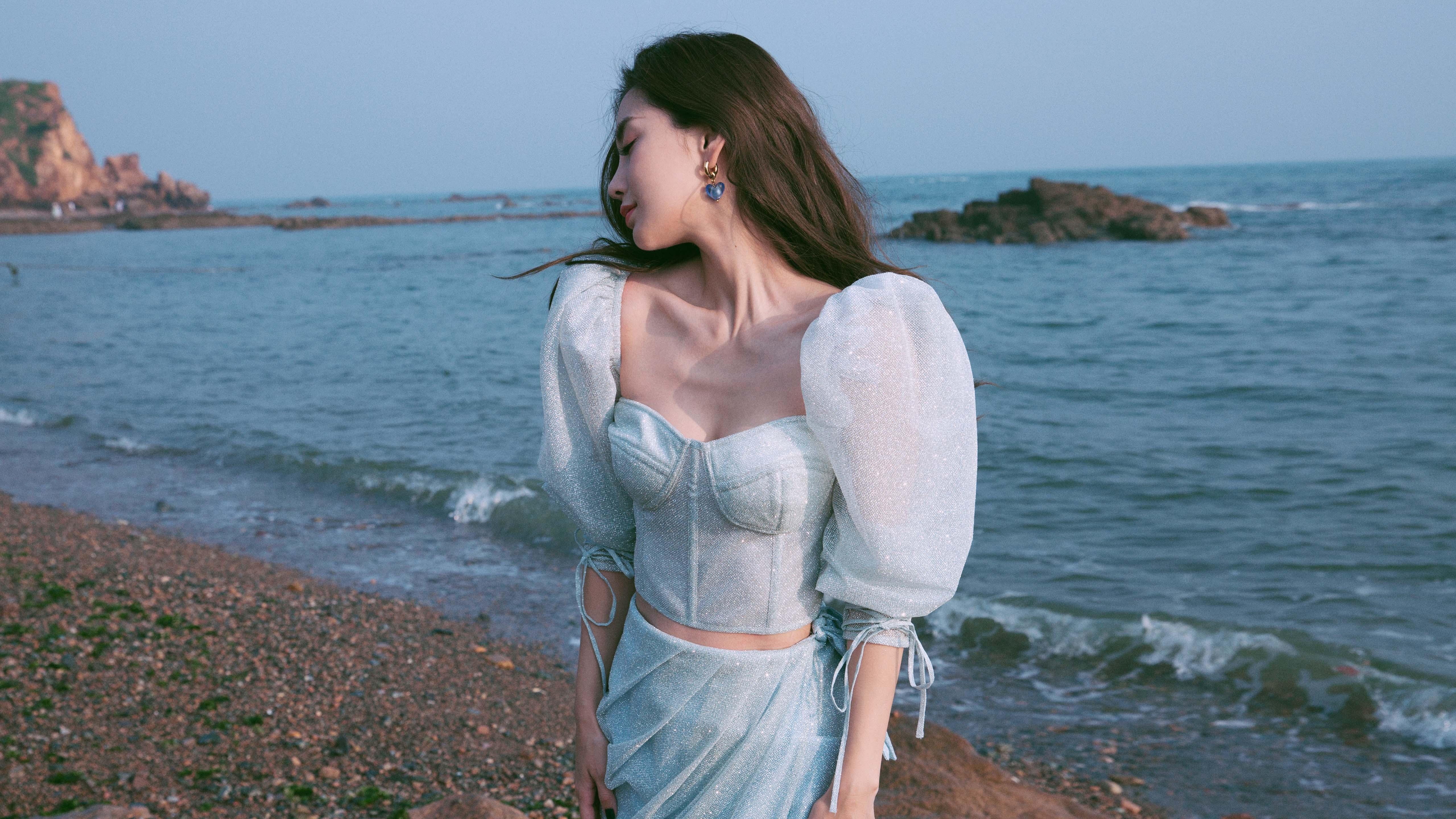 爱游戏官方入口-2026世界杯焦点战中的篮球风云，独行侠关键战突围篮网