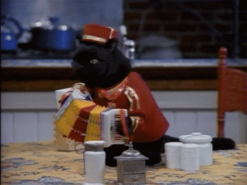 跨越边界的桂冠，当欧冠之夜遇见东契奇的证明之战